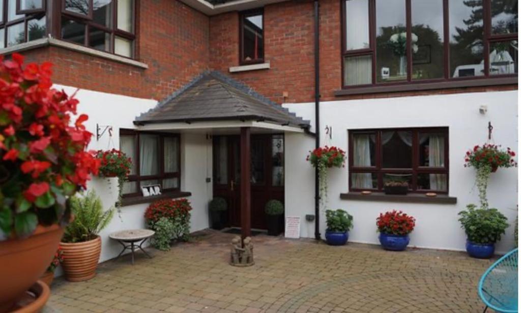 Dunleath House Hotel Downpatrick Exterior photo